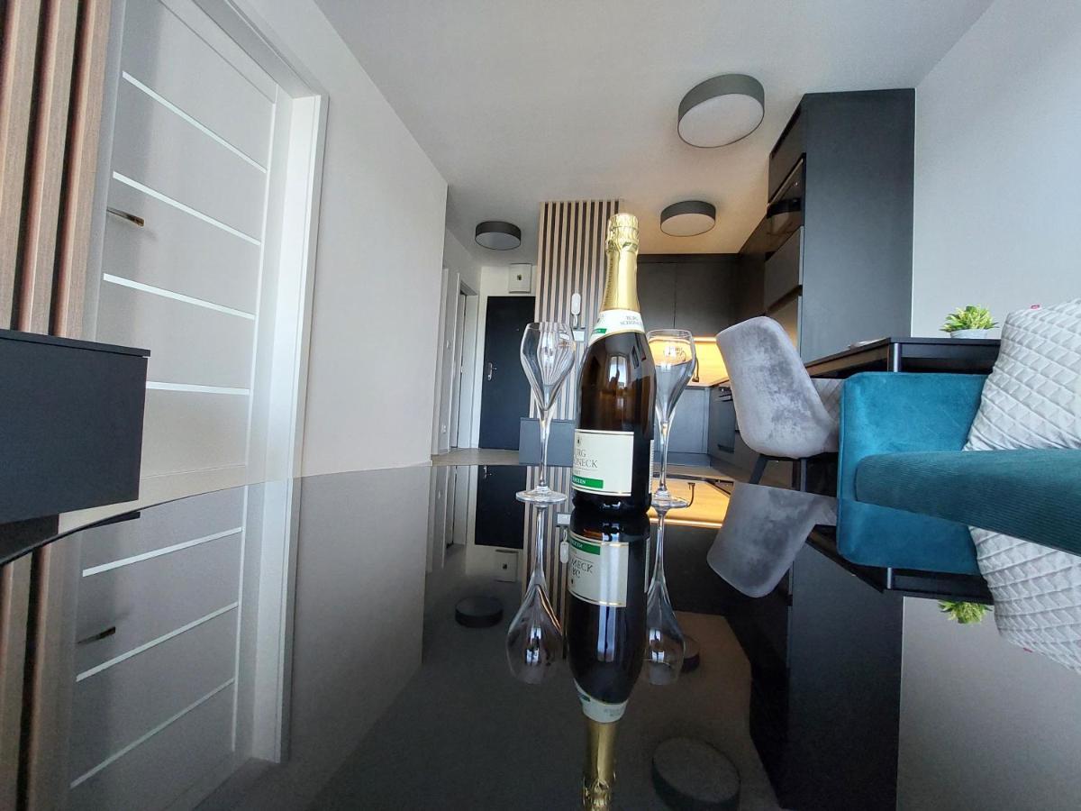Apartman Centrum S Parkovanim Kosice Exterior photo